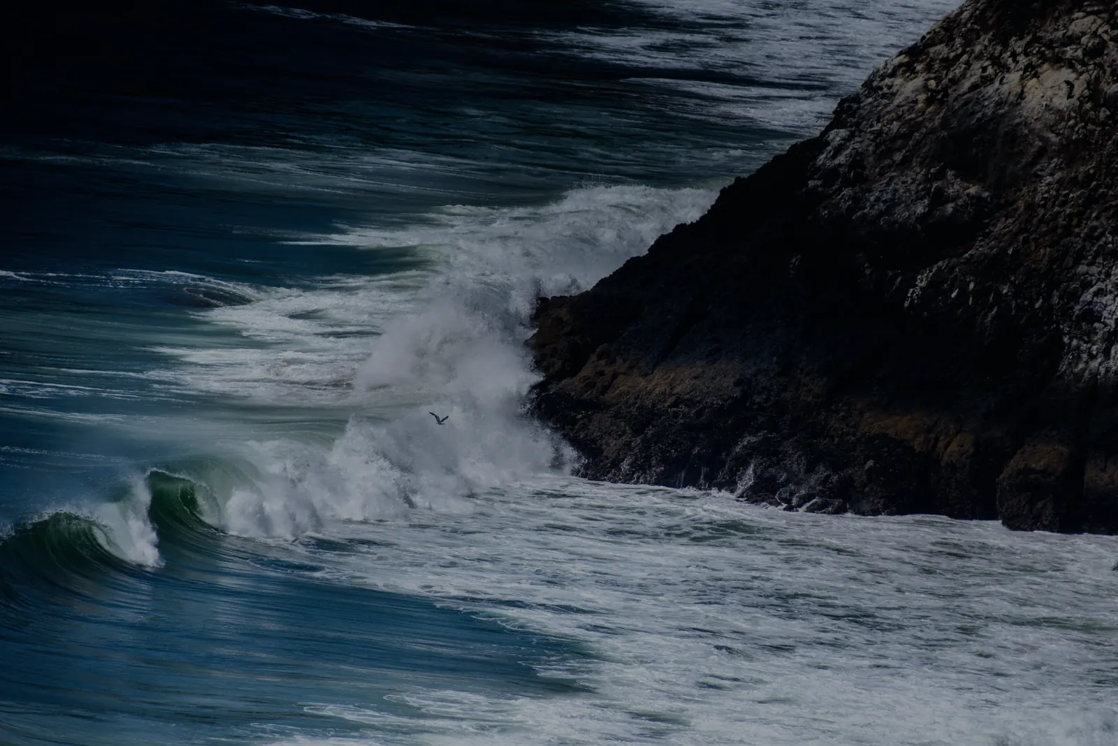 Headland waves